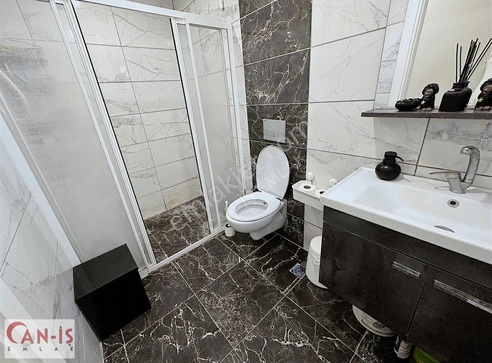 Kemer Göynükte 2+1 Bahçeli Müstakil Eşyalı Daire Can-iş Emlak - Görsel 9