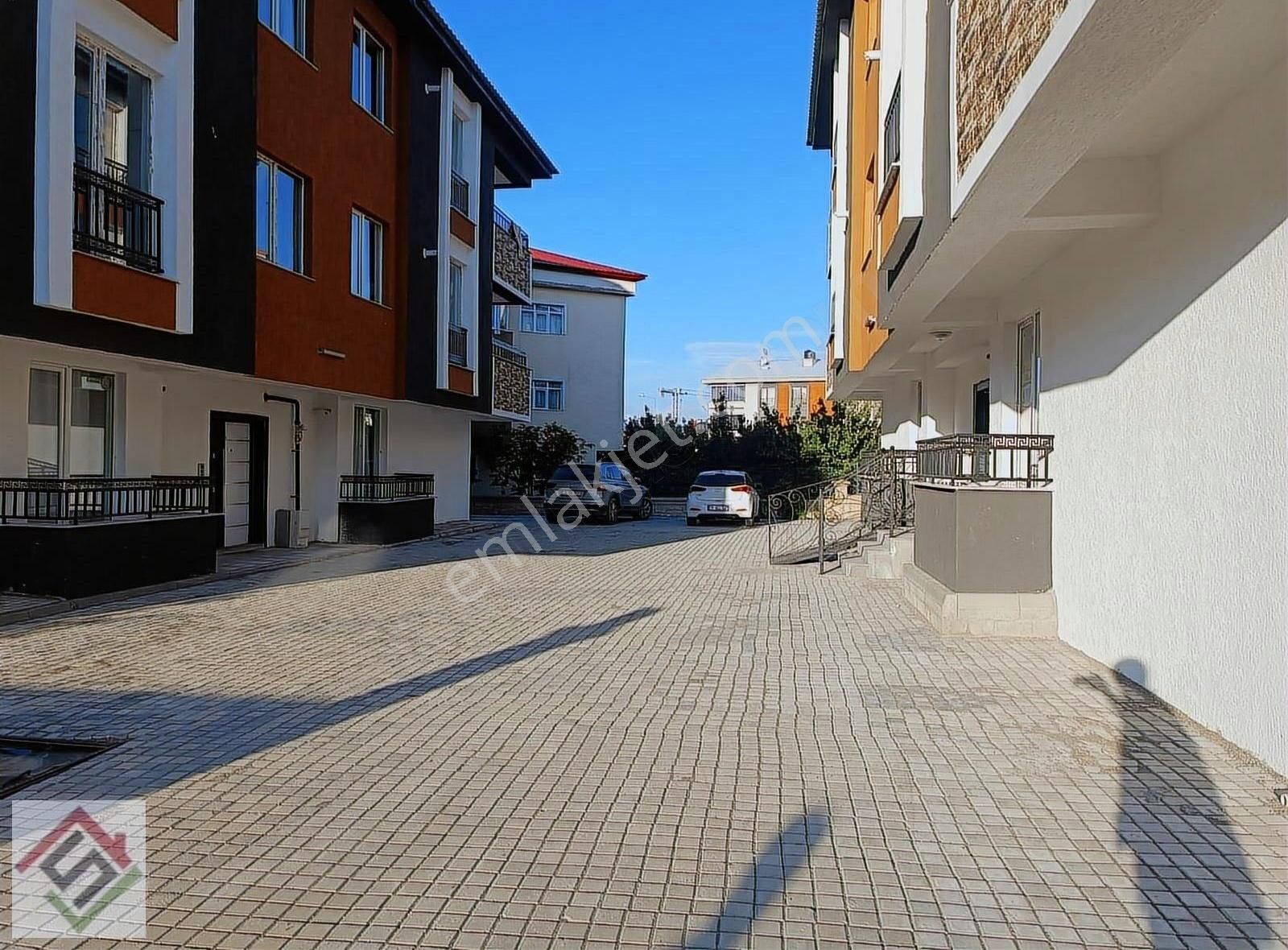 Aziziye Saltuklu Kiralık Daire Sağlam'dan Ana Caddeye Yakın Eşyalı Sıfır Kiralık 1+1 Daire