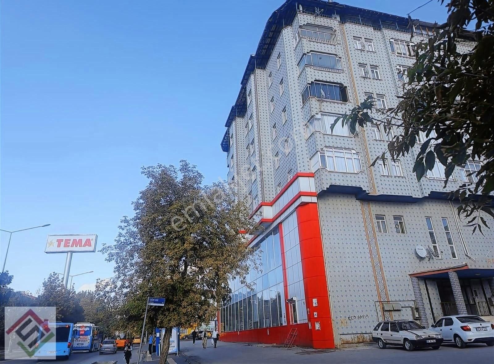 Palandöken Müftü Solakzade Satılık Daire SAĞLAM'DAN YENİŞEHİRDE SATILIK 175 M2 3+1 DAİRE