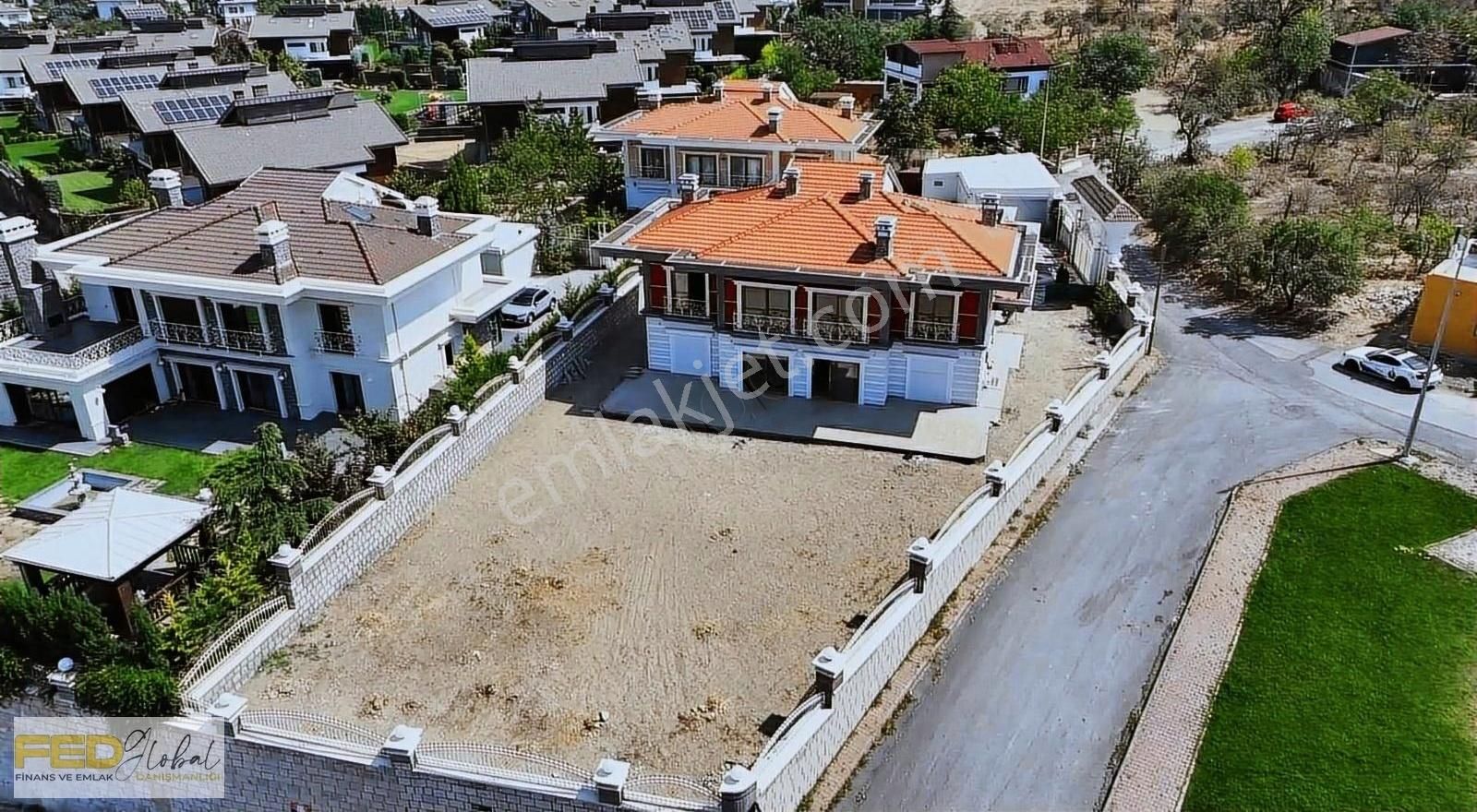 Melikgazi Erenköy Satılık Villa ERENKÖY ÇAY BAĞLARINDA 1115M2 ARSA PAYLI SATILIK 8+1 VİLLA