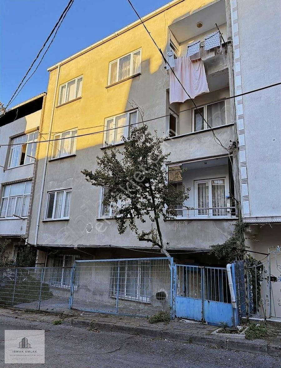 Küçükçekmece Halkalı Merkez Satılık Daire IRMAK EMLAK'TAN 1.EMEK SOKAKTA FIRSAT 3+1 130M2 SATILIK DAİRE