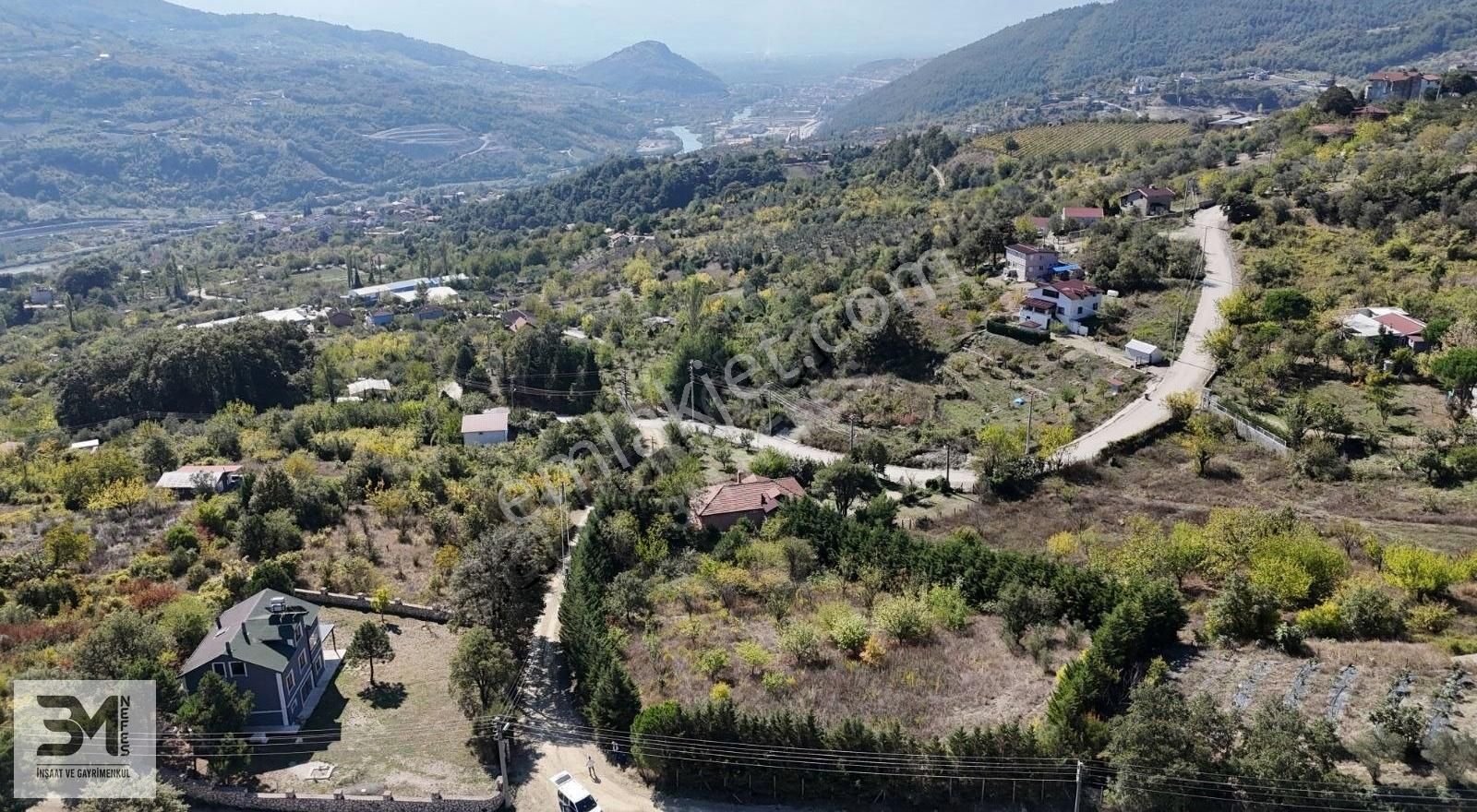 Geyve Bağlarbaşı 2850 M2 ,su Aboneliği,beton Direk İle Çevrili - Görsel 20