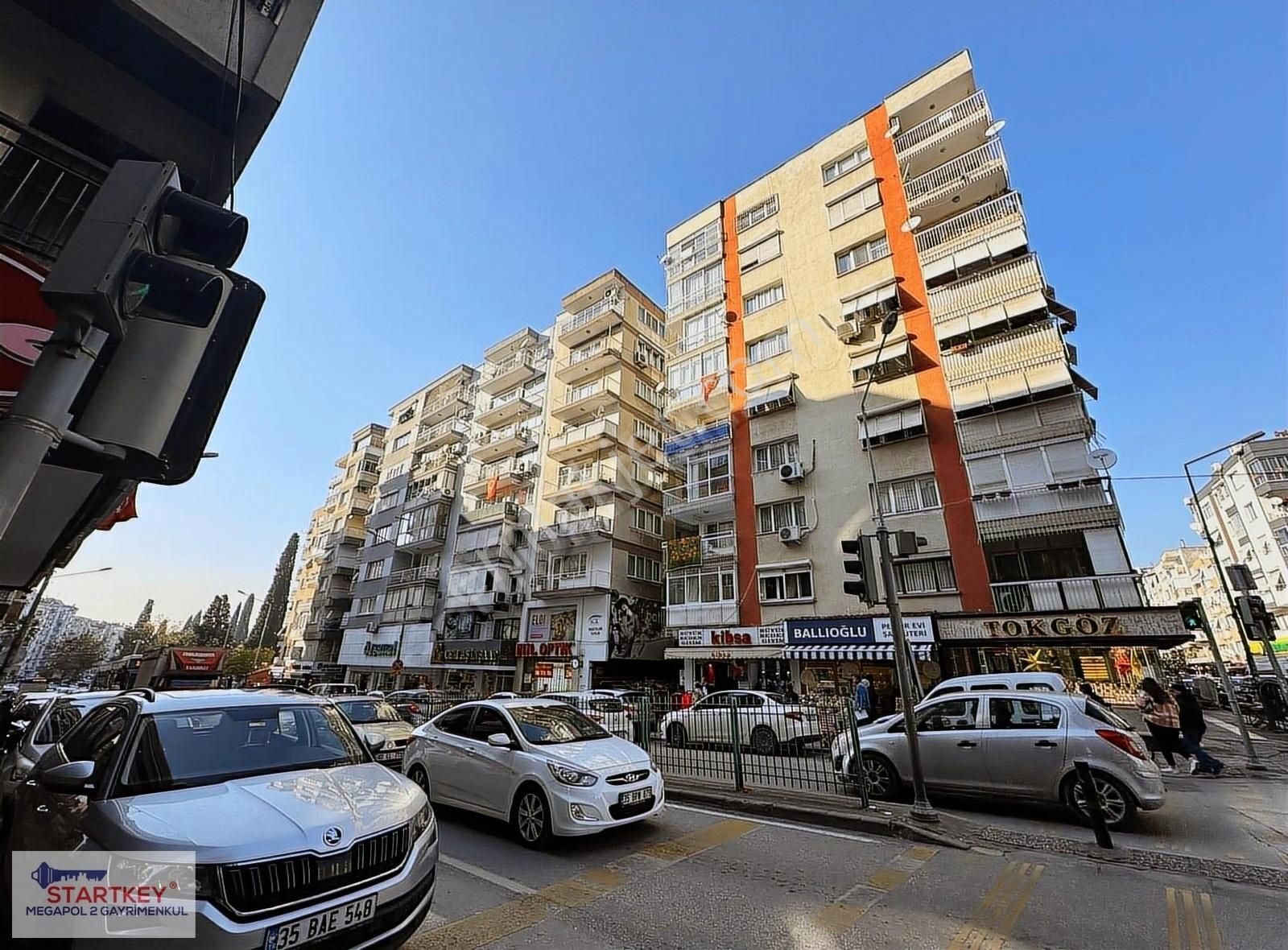 Bornova Ergene Satılık Daire BORNOVA MERKEZDE BOŞ 2+1 SATILIK DAİRE