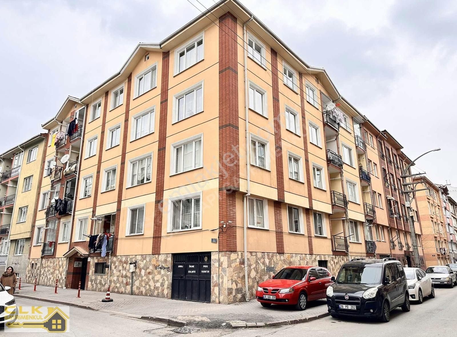 Tepebaşı Merkez Yeni Satılık Daire CLK GAYRİMENKUL'DEN SATILIK ŞEHRİN MERKEZİNDE 3+1 DAİRE