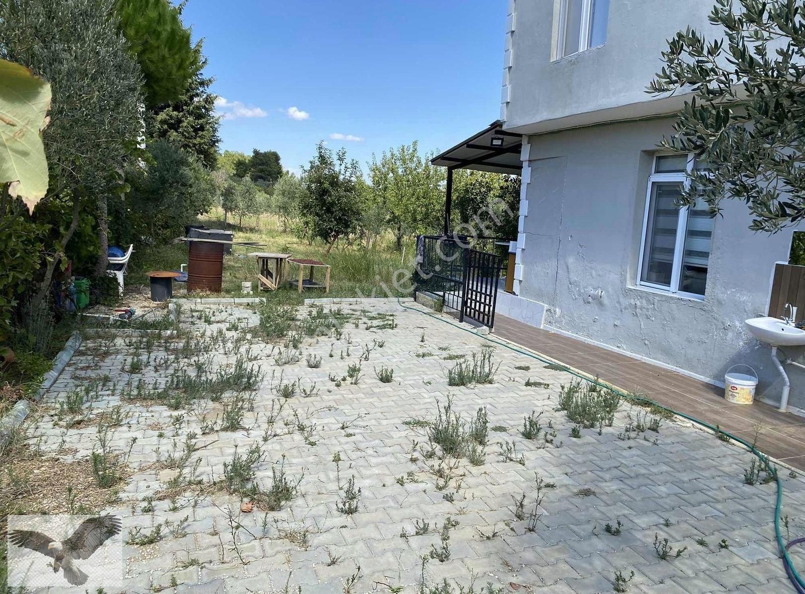 Menderes Ataköy Satılık Tarla MENDERES ATAKÖY DE 1014 m2 TEK TAPU VE 160m2 2 KATLI EV