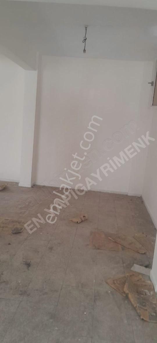 Buca Efeler Kiralık Dükkan & Mağaza EFELER MAHALLESİNDE 80 M2 KİRALİK DÜKKAN