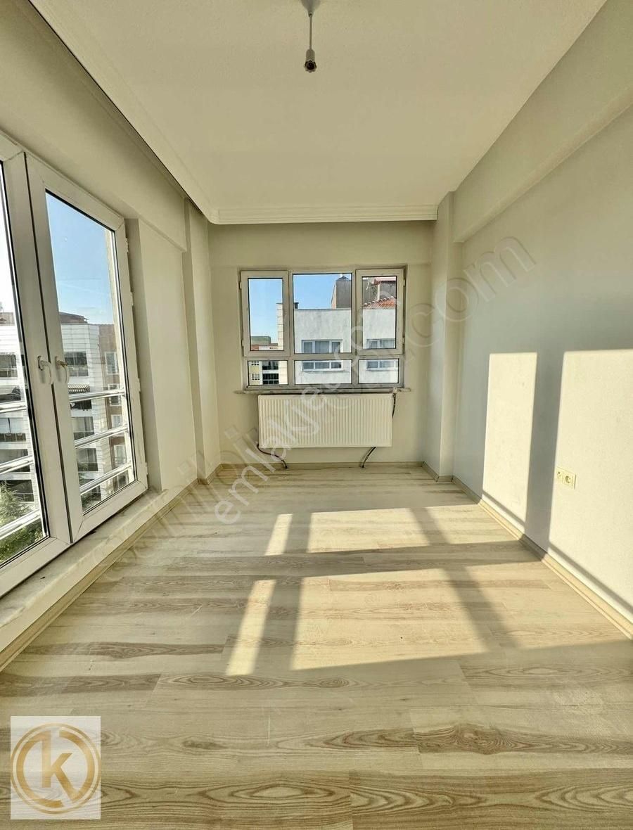 Kaymak Emlak Erenler'de Güvenlikli Sitede 2+1 95m2 Satılık Daire - Görsel 10