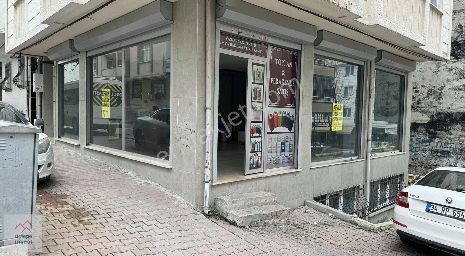 Esenyurt Osmangazi Kiralık Dükkan & Mağaza Büyükayazma Caddesine 20 Metre Mesadefe Depolu Dükkan 160m²