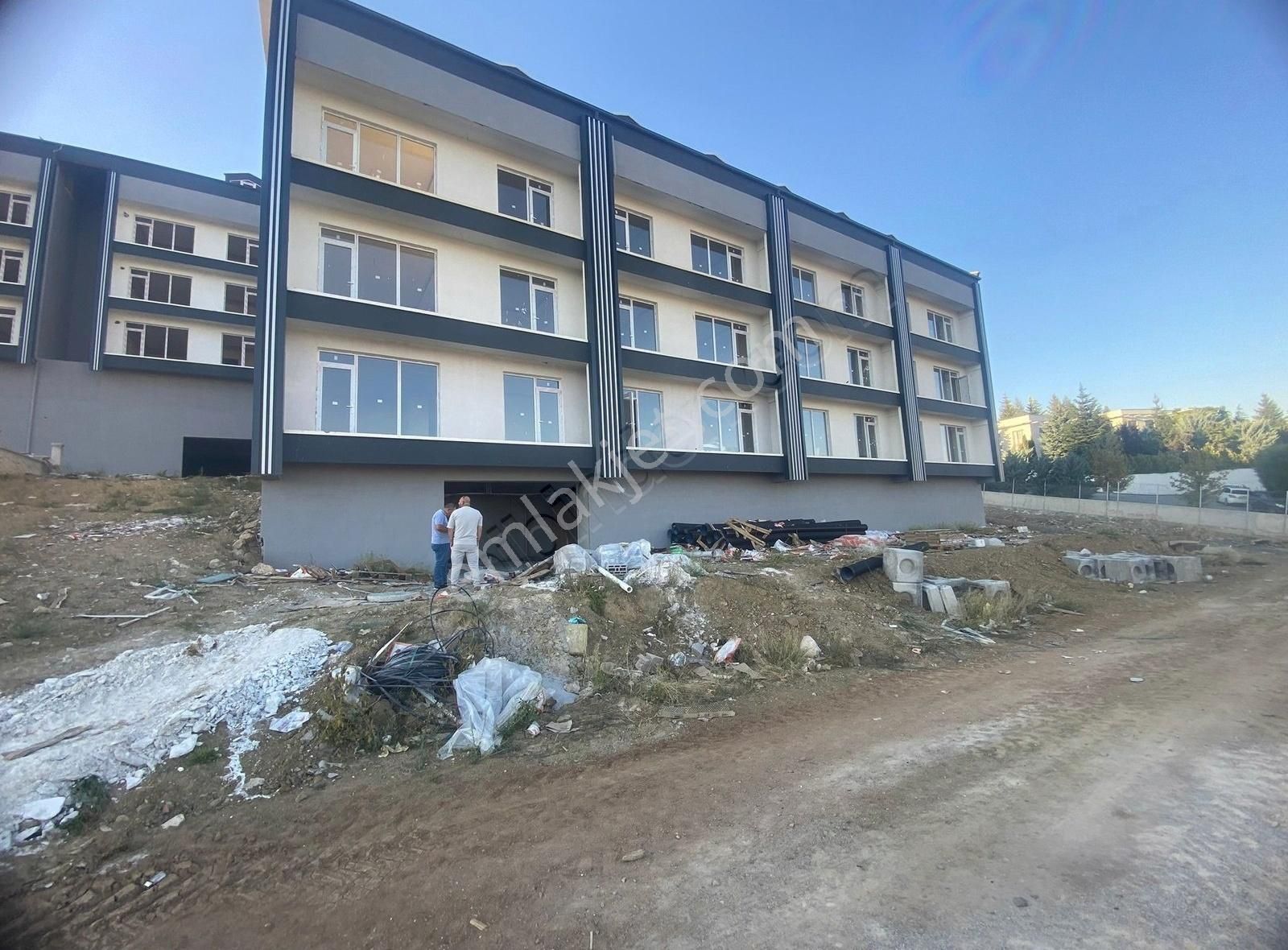 Gölbaşı Kızılcaşar Satılık Daire ADRES GAYRİMENKUL'DEN GÖLBAŞI KIZILCAŞAR'DA 1+1 75m2 DAİRE