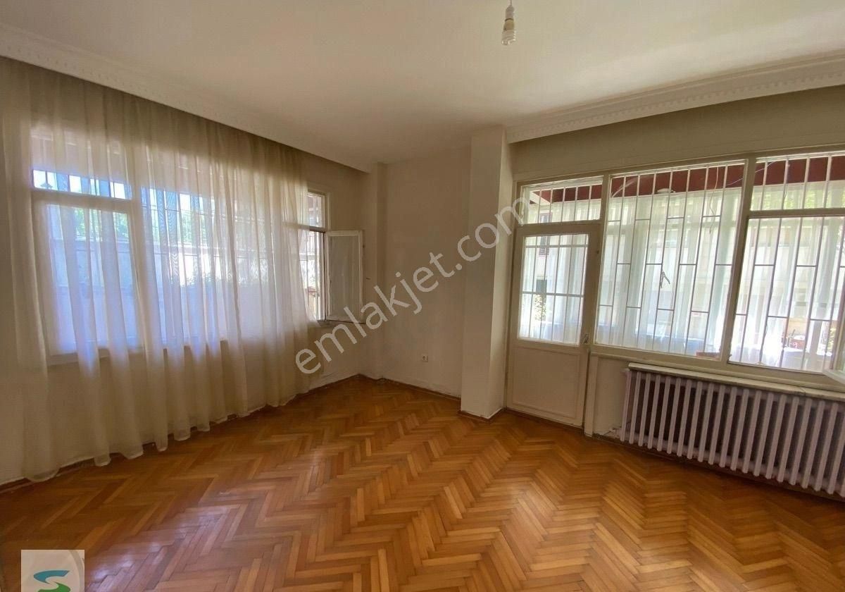 Bakırköy Yeşilköy Satılık Daire YEŞİLKÖY ESKİ.H.CADDESİNDE BAHÇE KULLANIMLI SATILIK 2+1 DAİRE