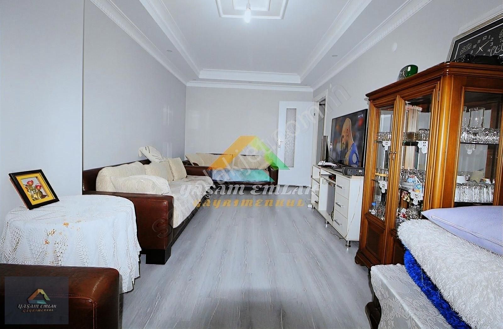 Sultanbeyli Necip Fazıl Satılık Daire YAŞAM'DAN NECİP FAZIL MAHALLESİNDE ARA KAT SATILIK 3+1 DAİRE