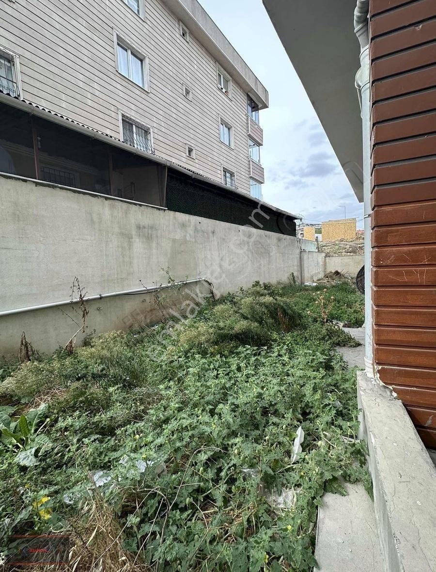 Beylikdüzü Kavaklı Kiralık Daire KAVAKLI 2+1 BAHÇE KATI