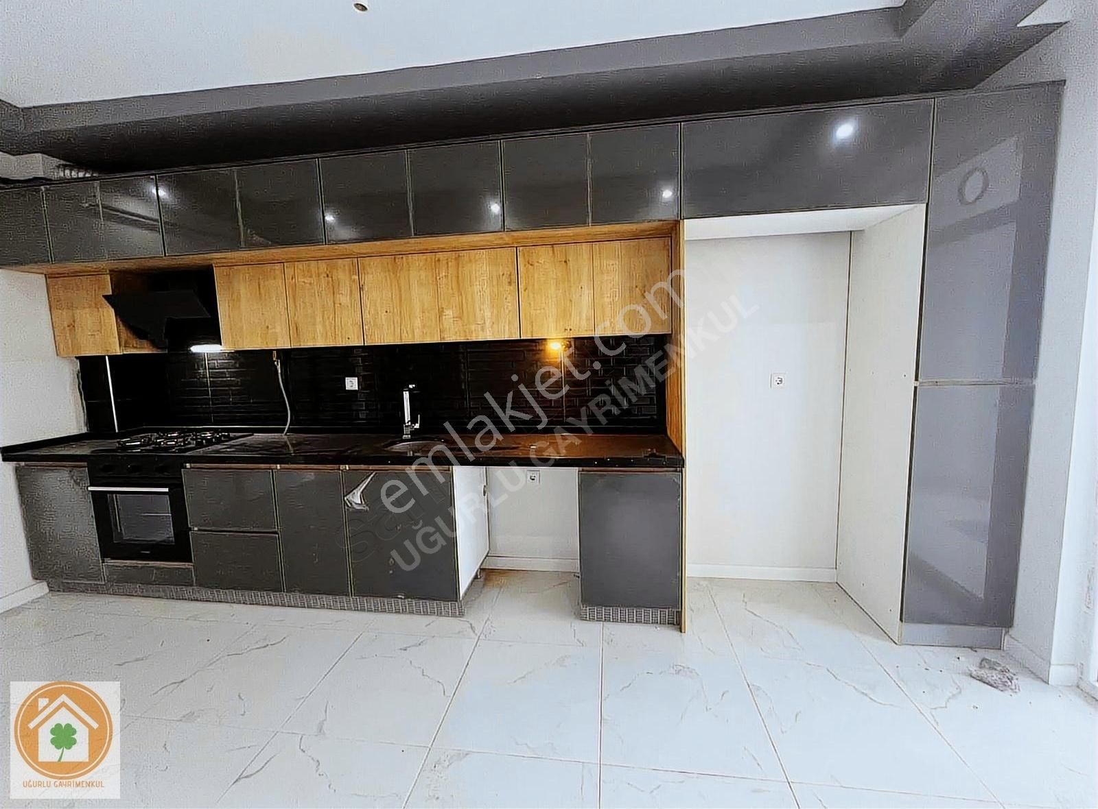 Tepebaşı Şirintepe Satılık Daire Eskişehir Tepebaşı Şirintepe de emsalsiz 3+1 daire 145 m²