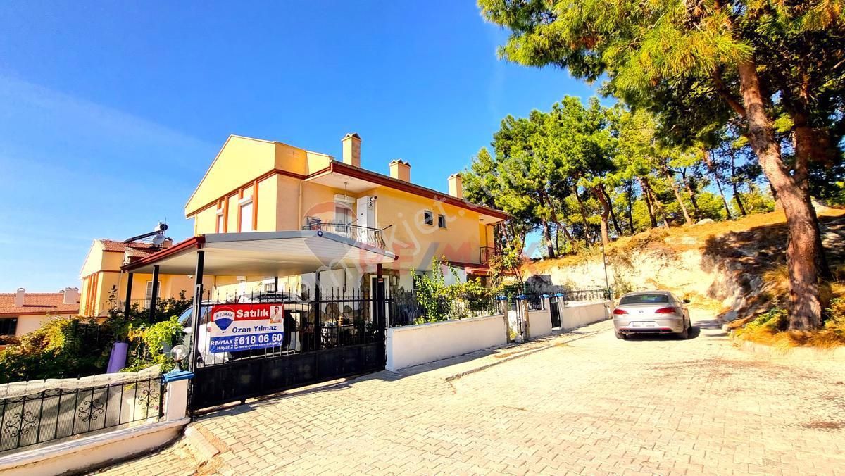 Kuşadası Kadınlar Denizi Satılık Villa Kadınlar Denizi Satılık Villa