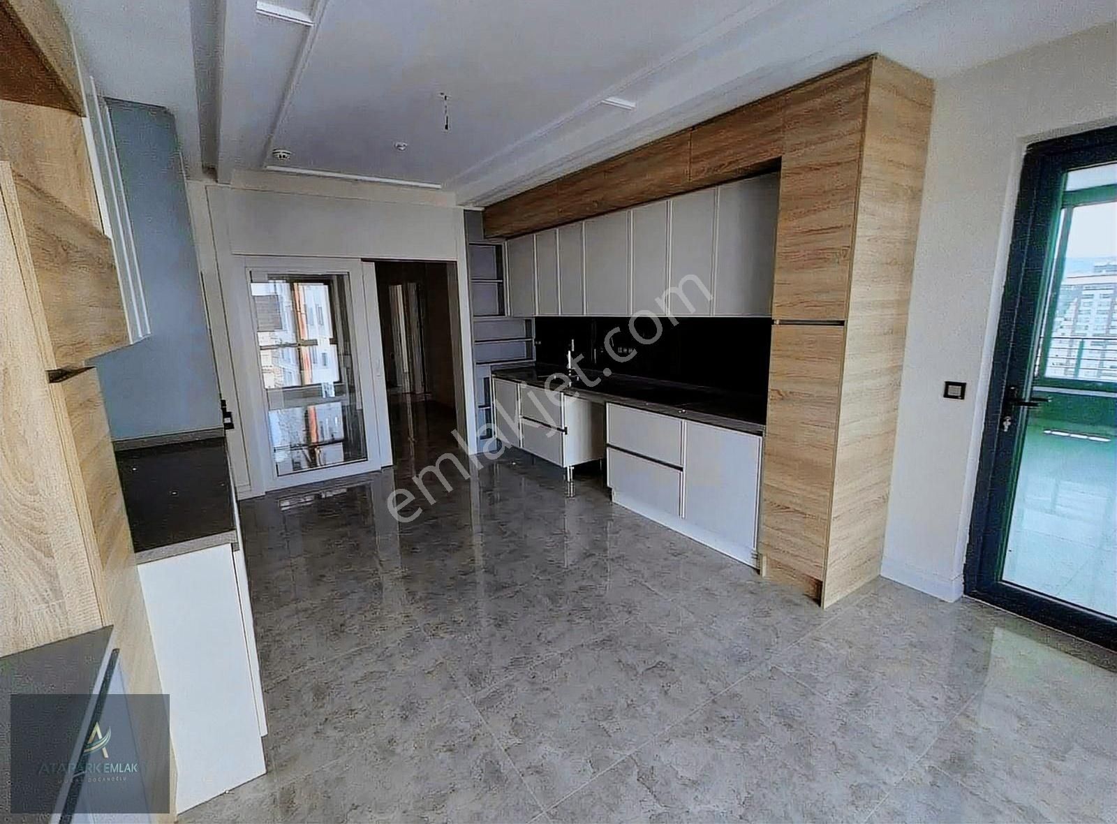 Keçiören Ovacık Satılık Daire STA TOWER DA ORTA KAT MANZARALI 4+1 ACILL SATILIK SİTE DAİRESİ