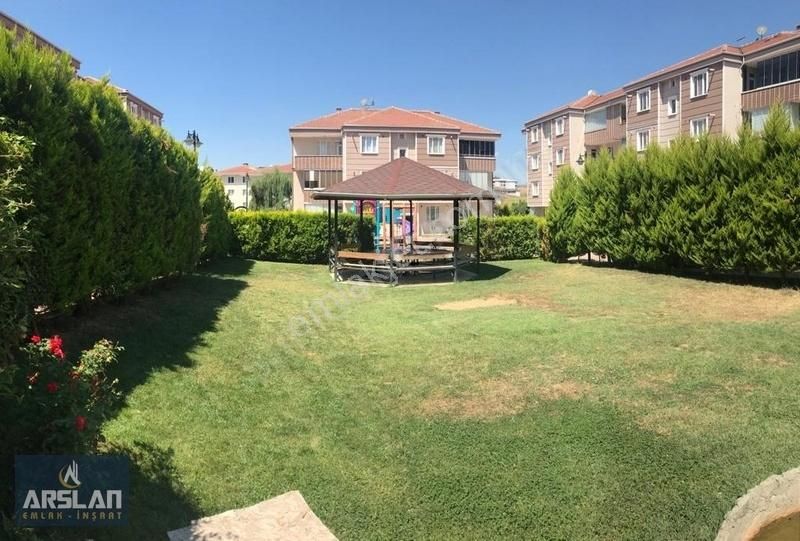 İnegöl Yeni Kiralık Daire Arslan Emlak'tan İnegöl Yeni Mahalle 132 M Kiralık Daire