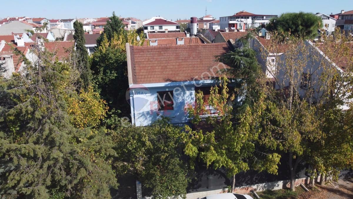 Çorlu Havuzlar Satılık Daire REMAX LAND HAVUZLAR 3+1 300M2 SATILIK VİLLA