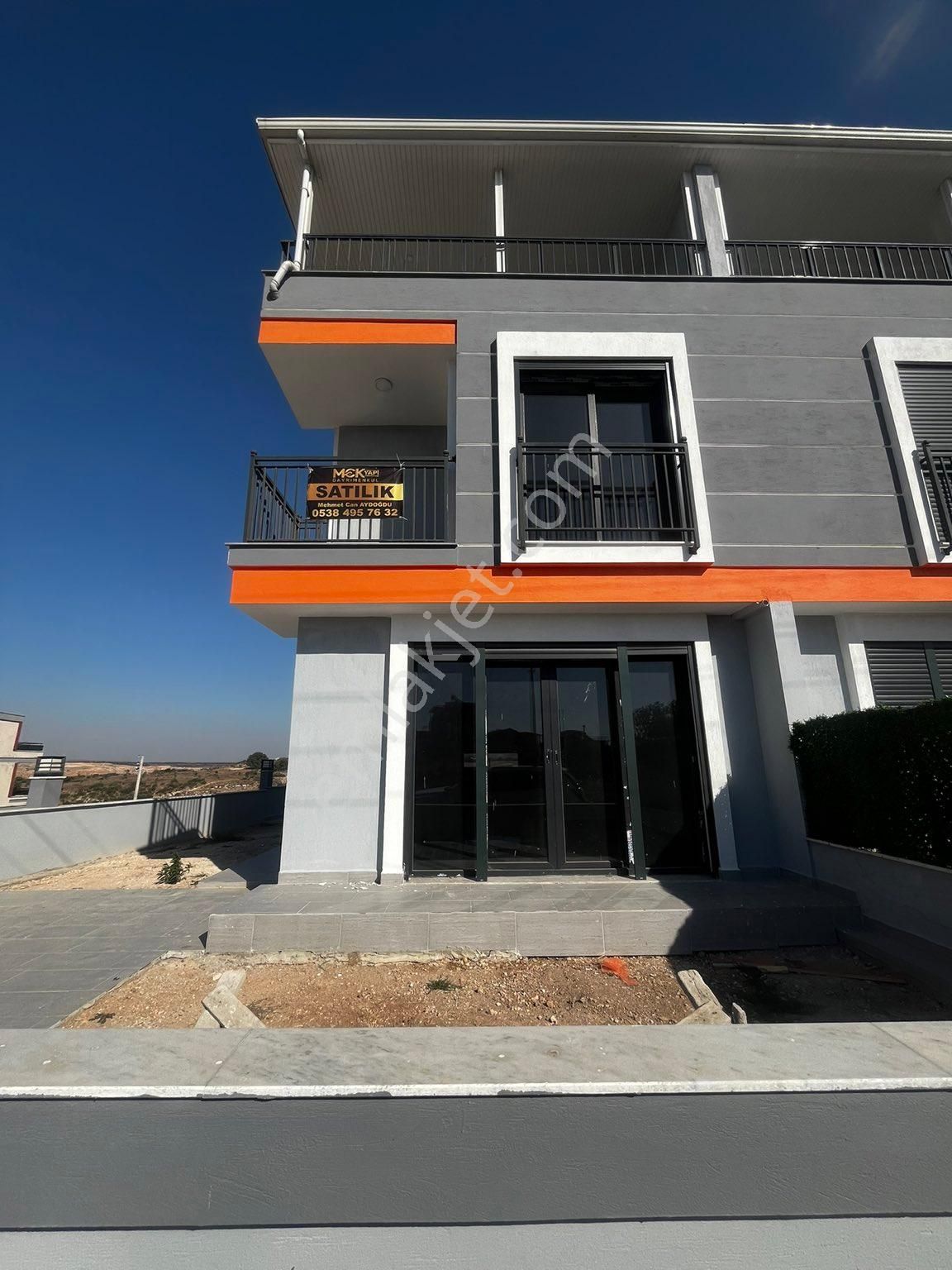 Didim Hisar Satılık Villa  AYDIN DİDİM HİSAR MAHALLESİNDE 3+1  DENİZ MANZARALI VİLLA