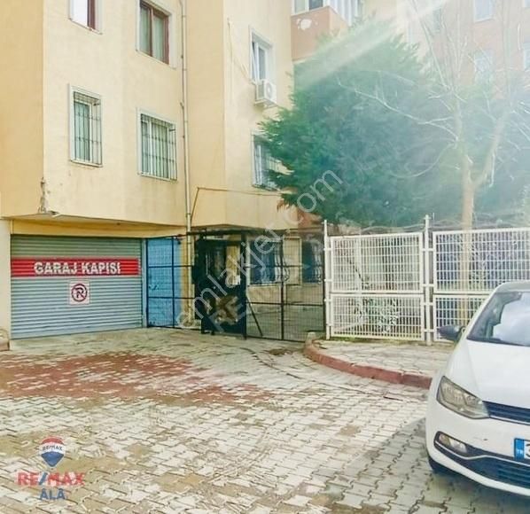 Sultangazi Sultançiftliği Satılık Daire REMAX ALA DAN SULTANGAZİ SULTANÇİFTLİĞİ MAH 3+1 SATILIK DAİRE