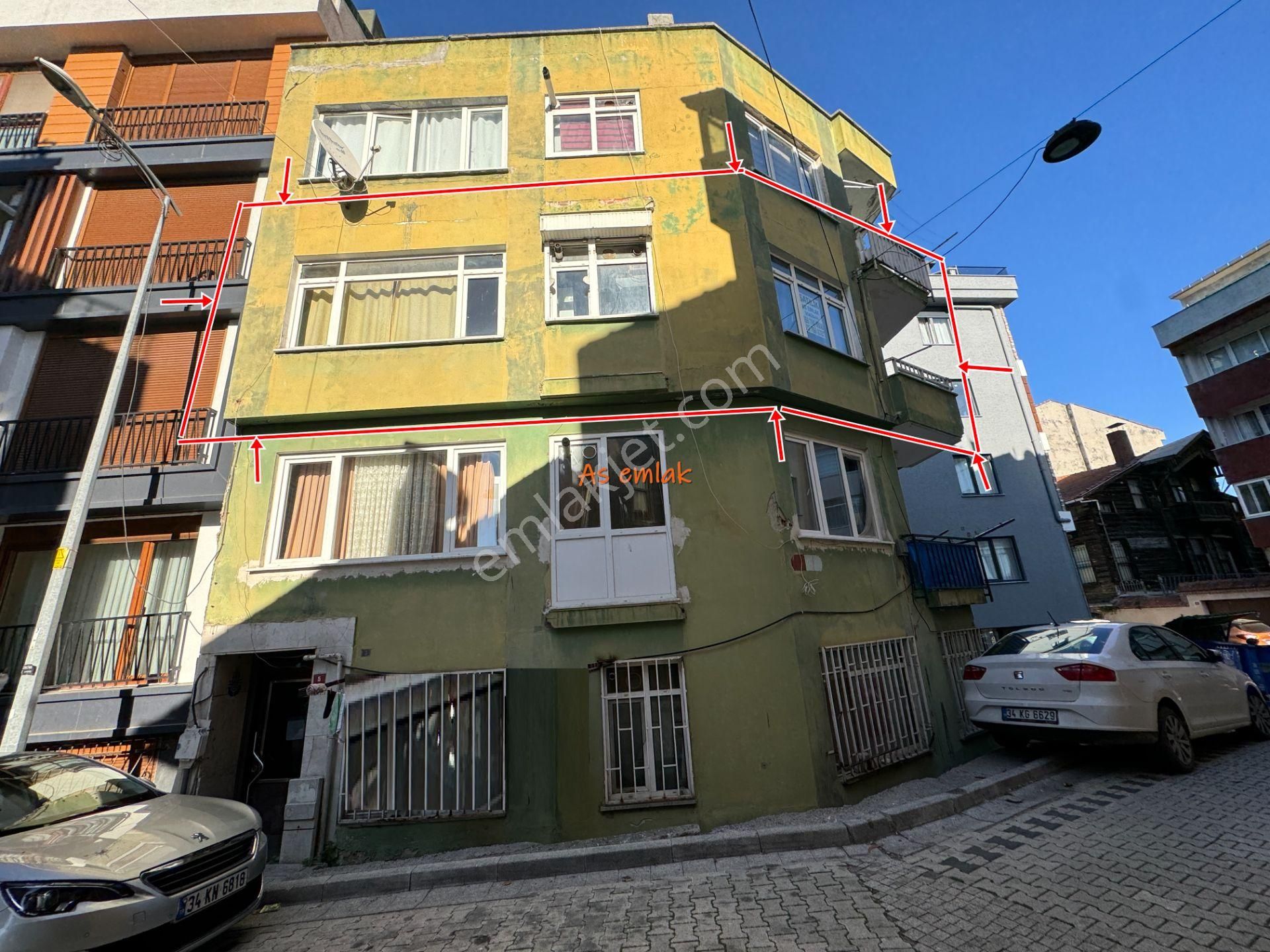 Üsküdar Sultantepe Satılık Daire  AS EMLAKTAN 2+1 SULTANTEPEDE KÖŞE BİNADA ÖN CEPHE 2.KAT DAİRE