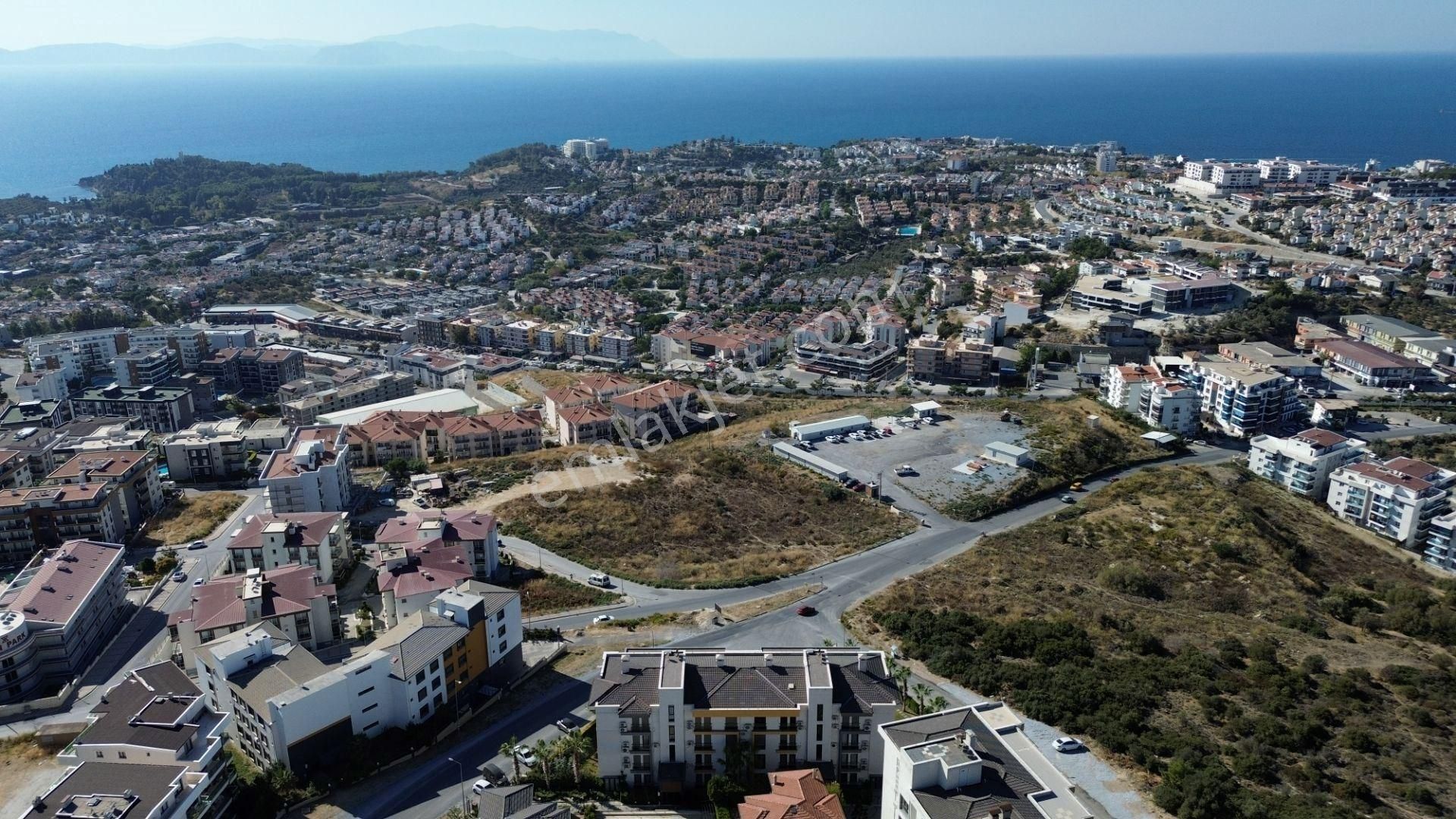 Kuşadası Değirmendere Satılık Daire Kuşadasında Deniz Manzaralı 3+1 Lüks Residance Daire