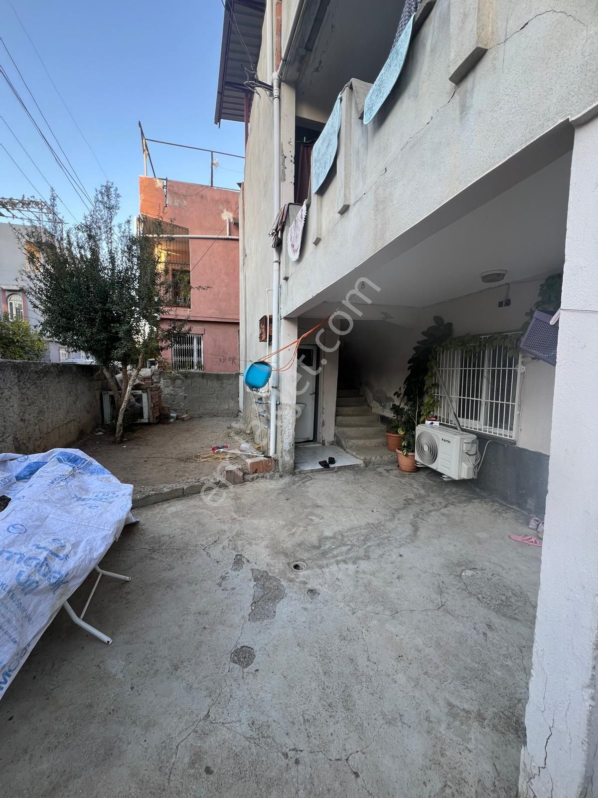 Fevzipaşa Mahallesi 2+1 3 Katlı Komple Satılık Müstakil Ev - Görsel 17