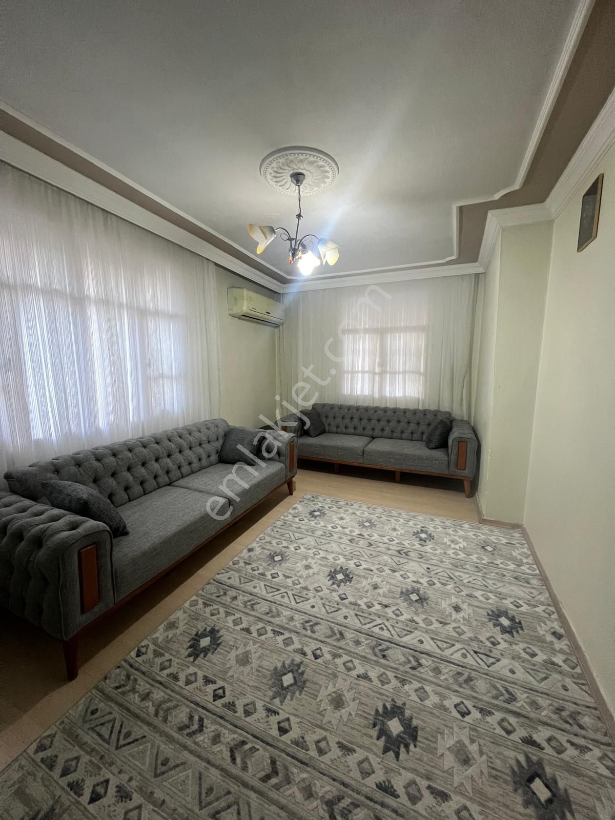 Fevzipaşa Mahallesi 2+1 3 Katlı Komple Satılık Müstakil Ev - Görsel 6