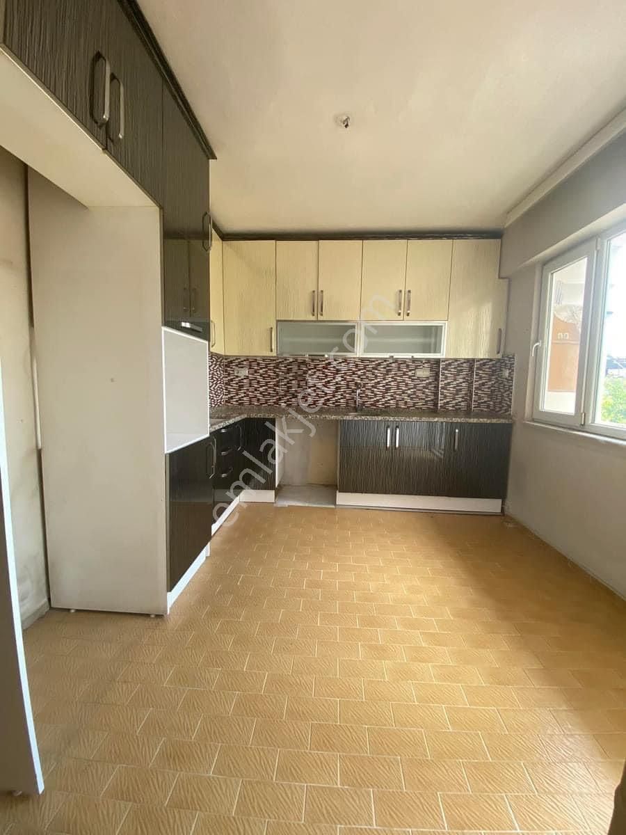 Nazilli Turan Kiralık Daire UĞUR MUMCU PARKI MEVKİİ 3+1