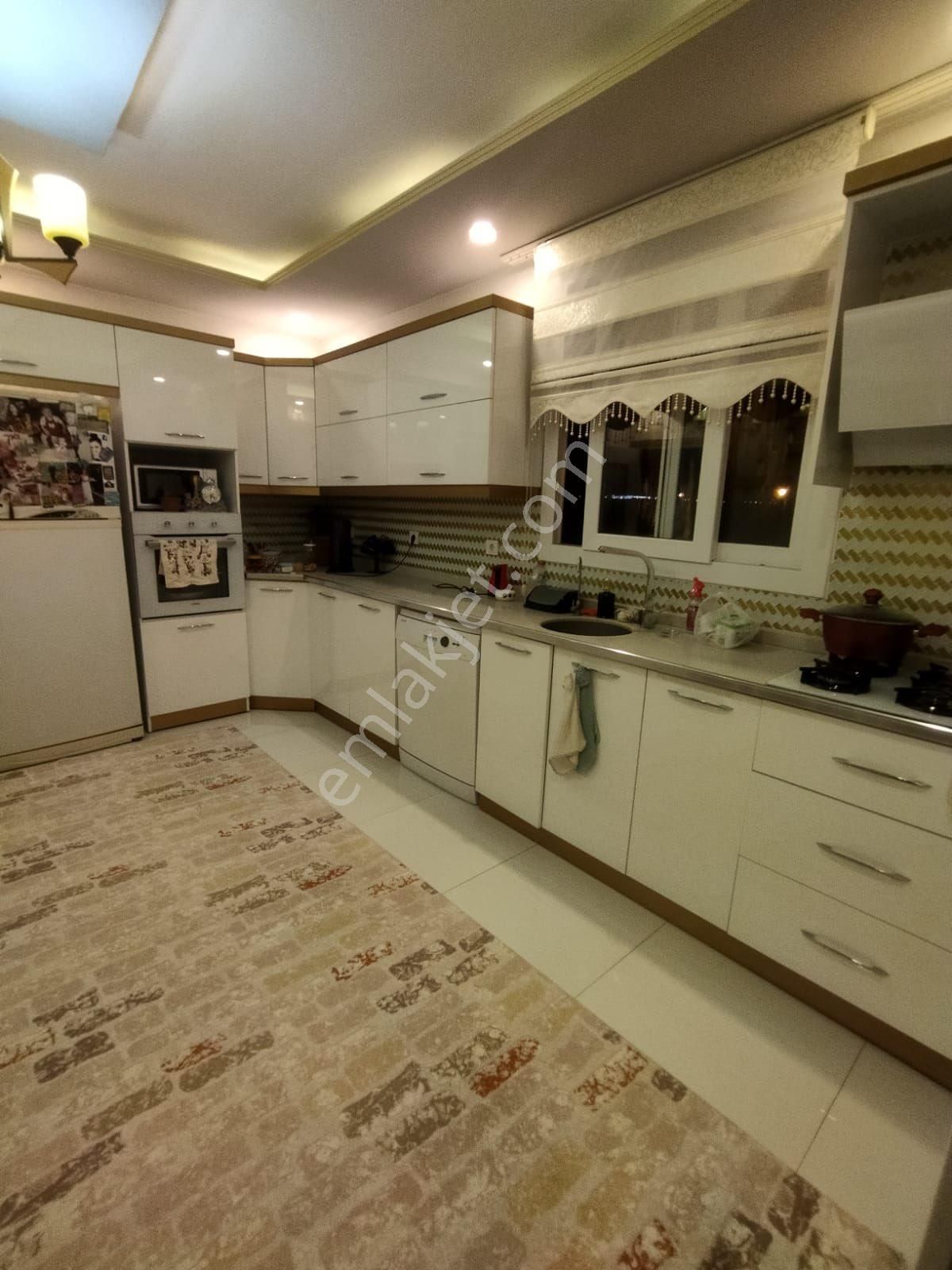 Yılmaz Dan İncirlik Kemalpaşada Satılık 3+1 Acık Mtfk Lux Daire - Görsel 6