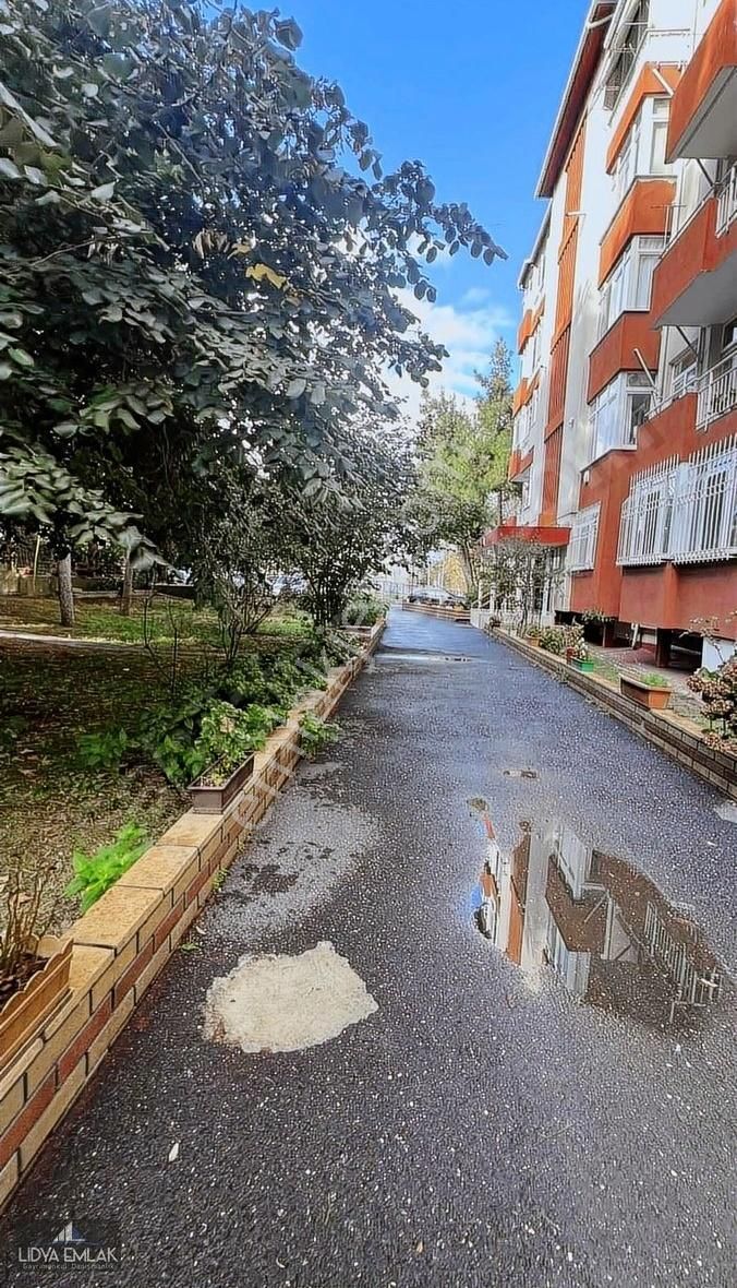 Beşiktaş Konaklar Kiralık Daire YENİ LEVENT OYAK SİTESİNDE EŞYALI KİRALIK DAİRE