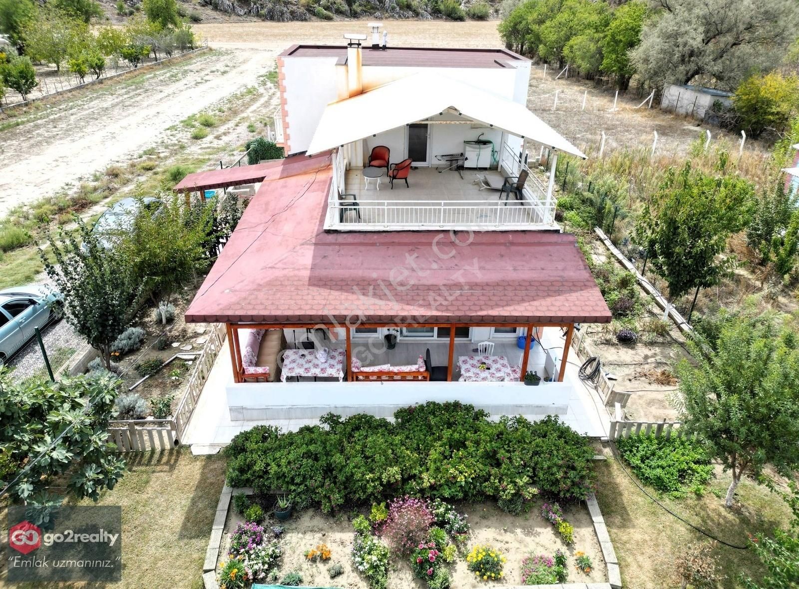 Bucak Kızılkaya Bld. (Pazar) Satılık Villa go2realty den BURDUR BUCAK KIZILKAYADA SATILIK 3+1 DUBLEX VİLLA