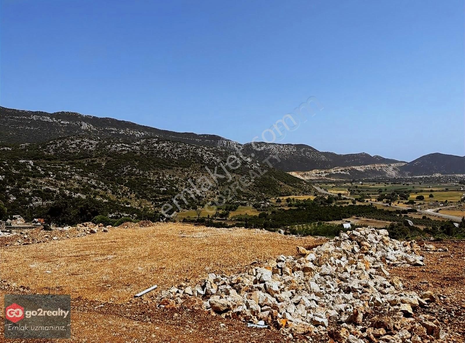 Kaş Bezirgan Satılık Tarla ANTALYA KAŞ KALKAN BEZİRGANDA SATILIK 500M2 YOLU OLAN,MANZARALI