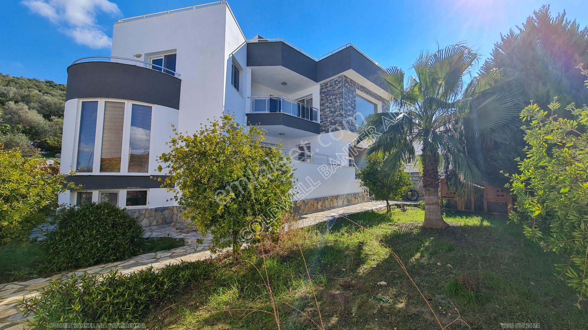 Kuşadası Bayraklıdede Satılık Villa  Kuşadası Kuştur Satılık 5+1 Tek Müstakil Villa