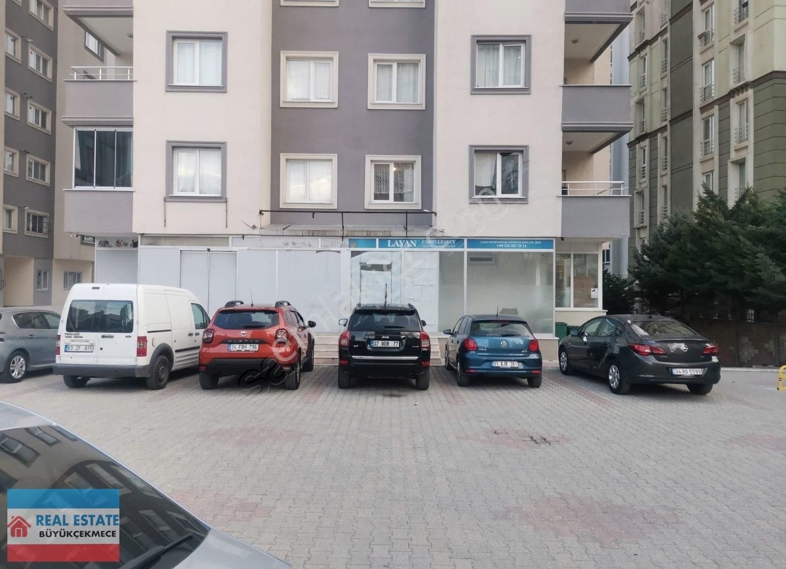 Esenyurt Gökevler Satılık Dükkan & Mağaza Beylikdüzü Kristalşehir Yanı 125 M2 Kiracılı Dükkan