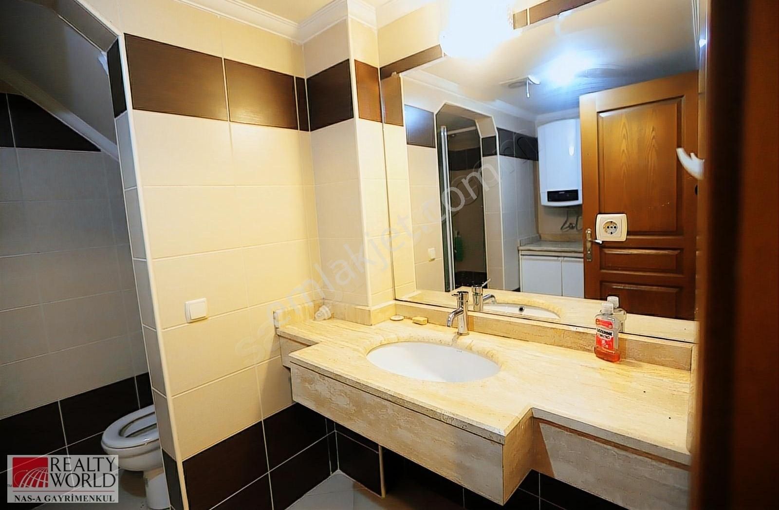 Kemer Merkez'de 3+1. Fırsat Villa - Görsel 16