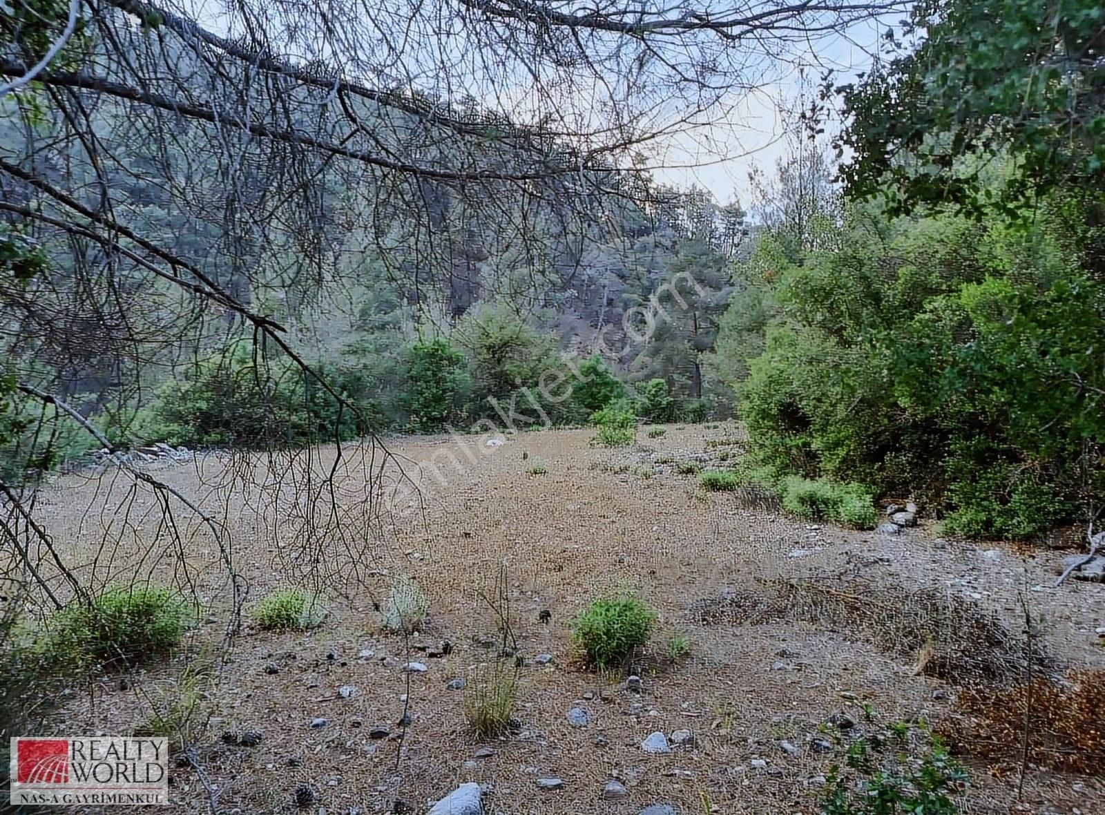 Kumluca Kuzca Satılık Tarla Antalya/KUMLUCA ALAKIR IRMAK KENARINDA SATILIK TARLA..