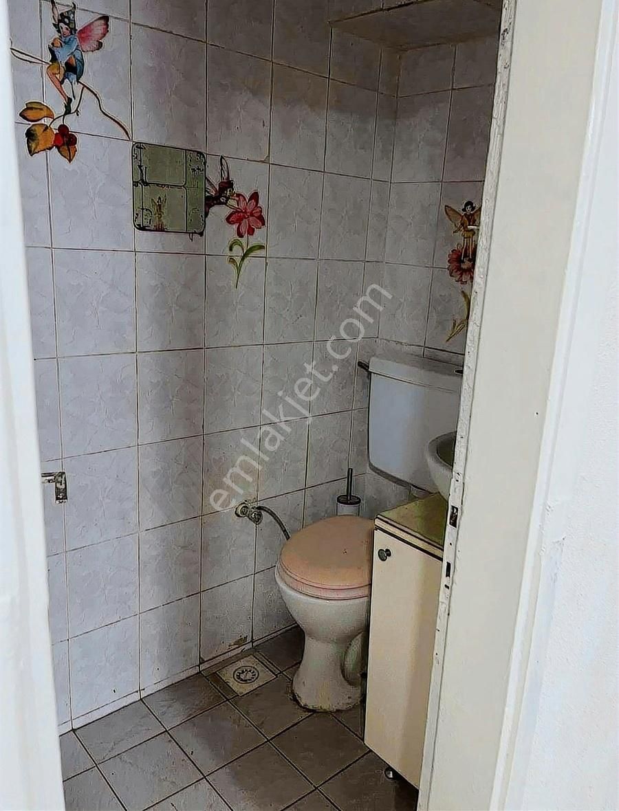 Sarıyer Büyükdere Kiralık Daire Sarıyer Büyükdere'de yukarda kismi eşyalı kiralık daire