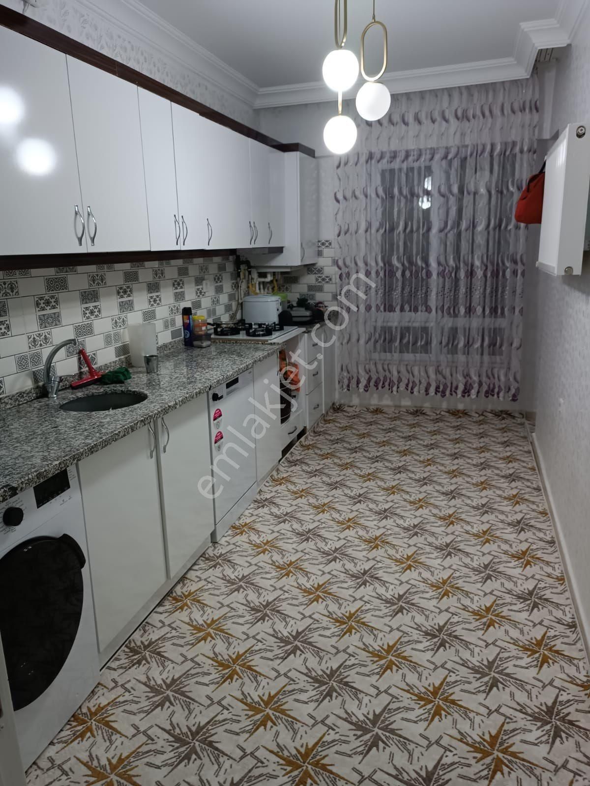 Şehitkamil Seyrantepe Satılık Daire KARE EMLAKTAN SATILIK UYGUN 2+1 DAİRE