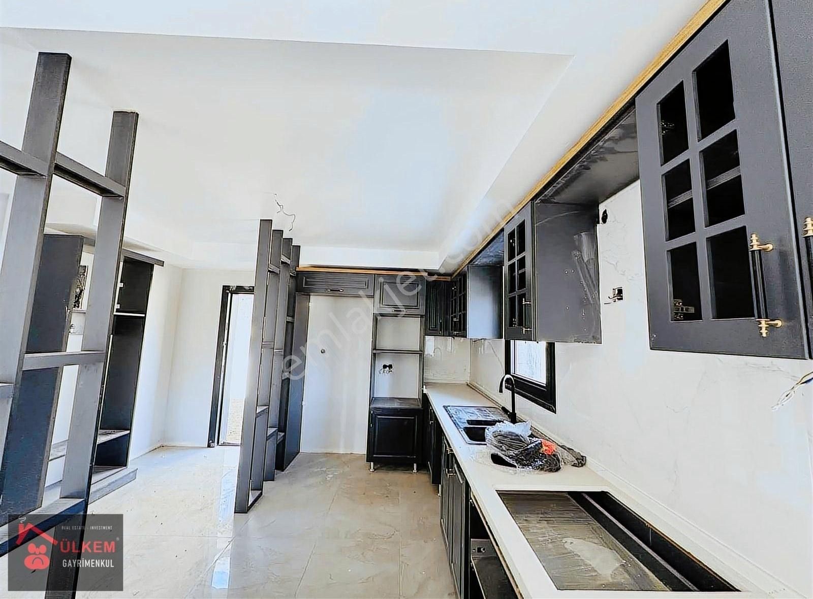 Kuşadası Soğucak Satılık Villa SOĞUCAKTA DAİRE FİYATINA 474M2 4+1 ÖZEL HAVUZLU SIFIR VİLLA