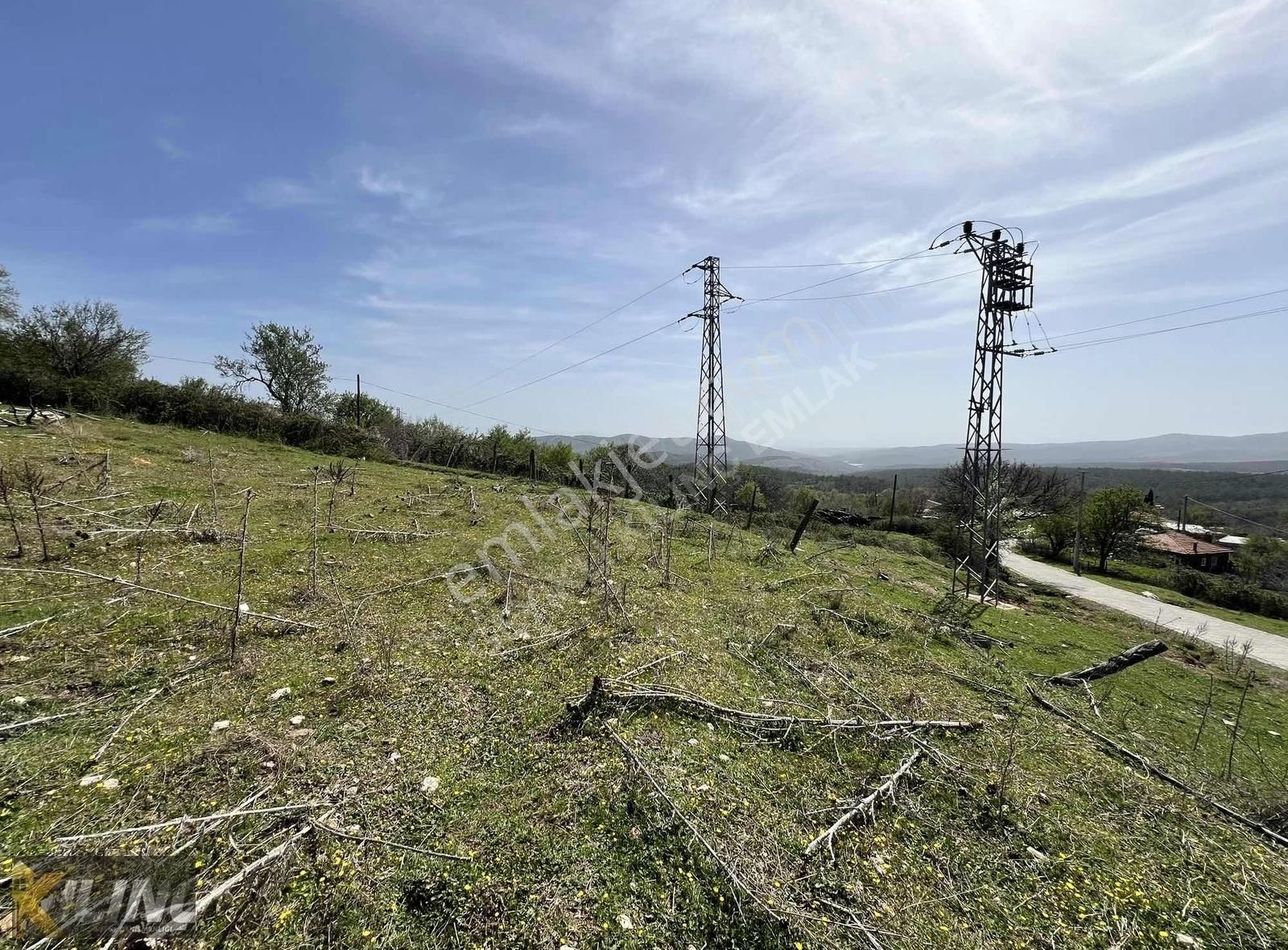 Bayramiç Gökçeiçi Köyü Satılık Villa İmarlı Kazdağının Etekleri Bayramiç Gökçeiçi Köyünde İmarlı Fırsat Arsa