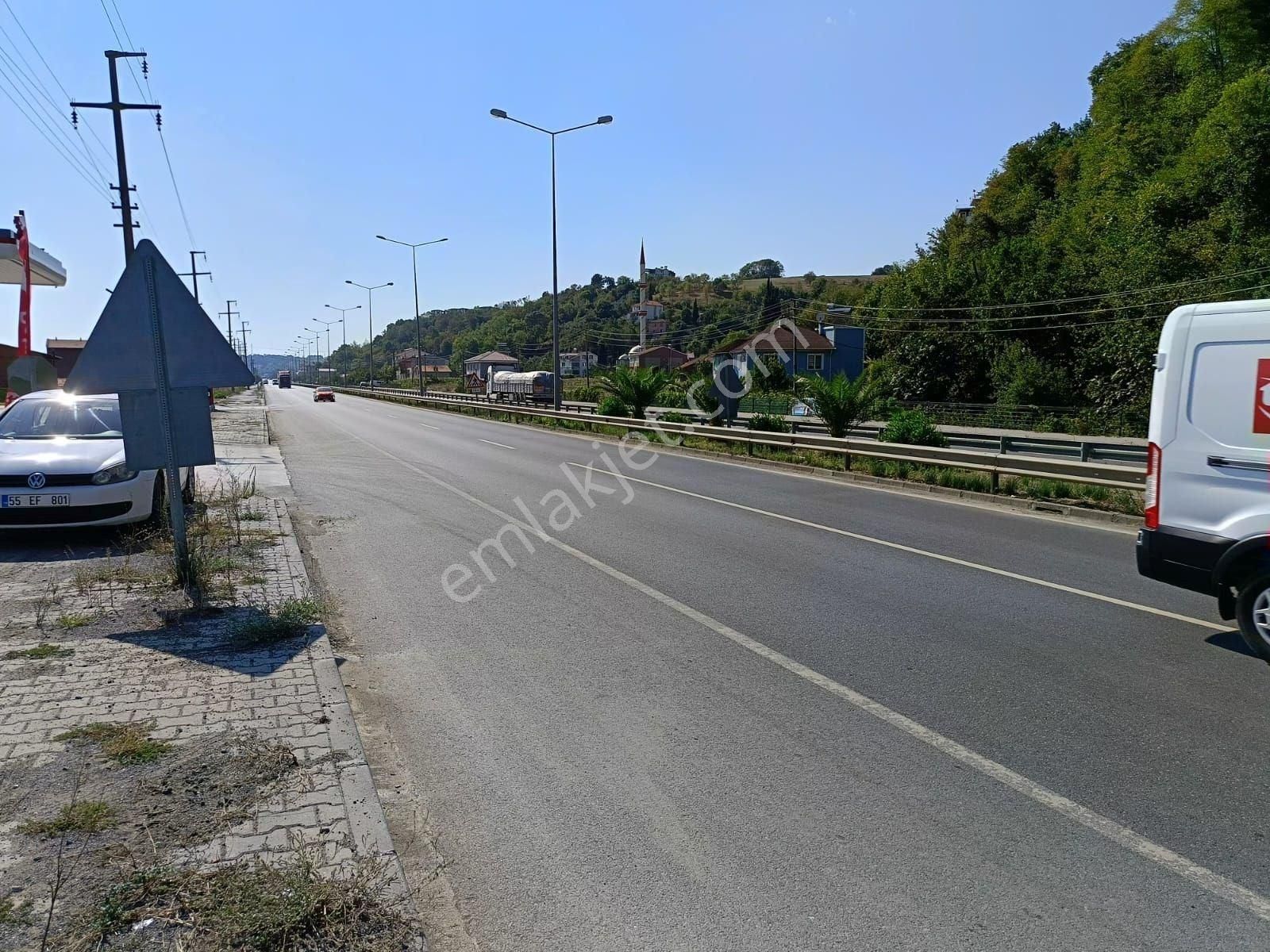 19 Mayıs Dereköy Satılık Konut İmarlı Revizyon İşçimen'den Dereköy'de Anayola Cephe 5 Kata İmarlı Arsa