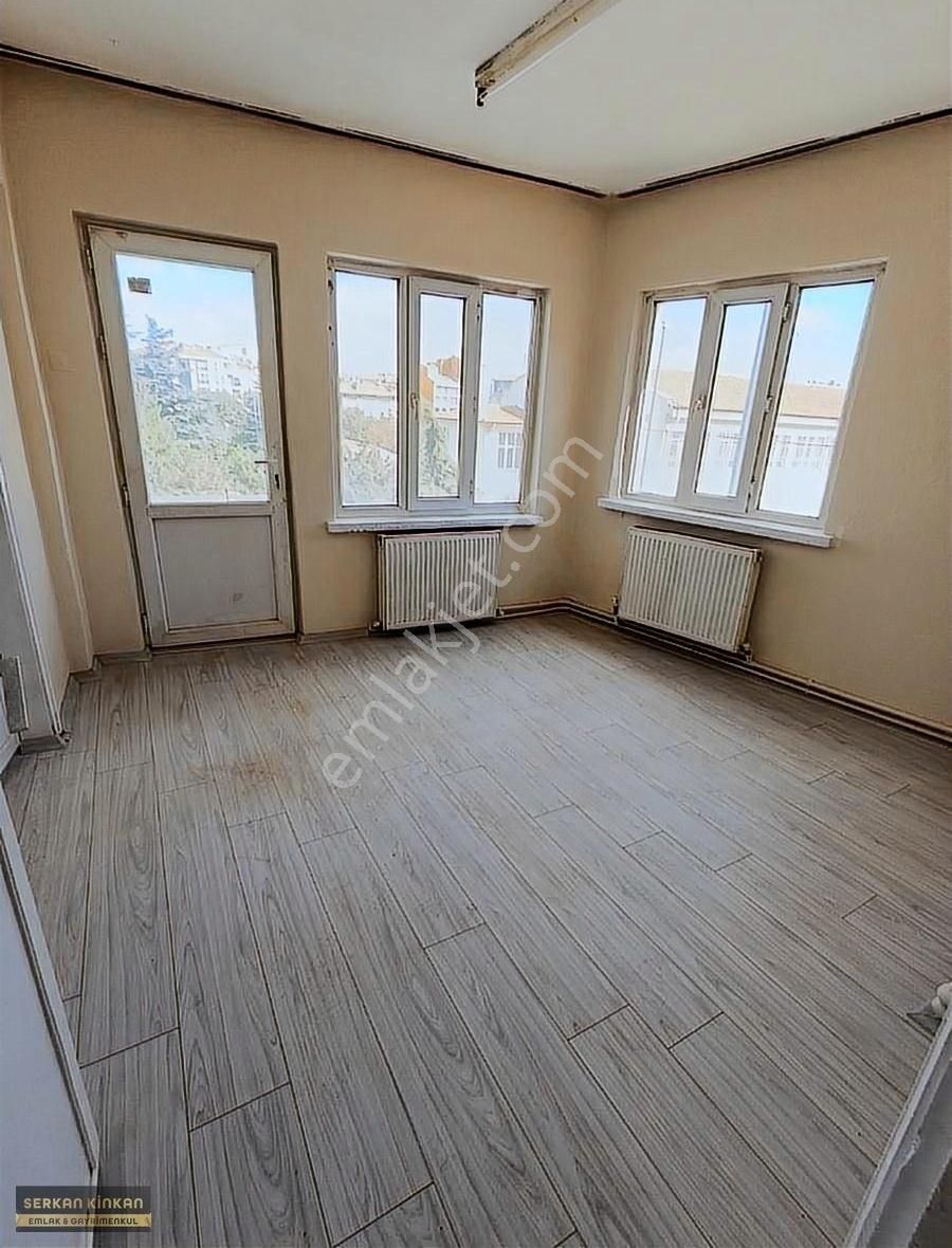 Afyonkarahisar Merkez Sümer Kiralık Daire Kinkan emlaktan Sümer Mahallesi'nde doğalgazlı 2+1 daire