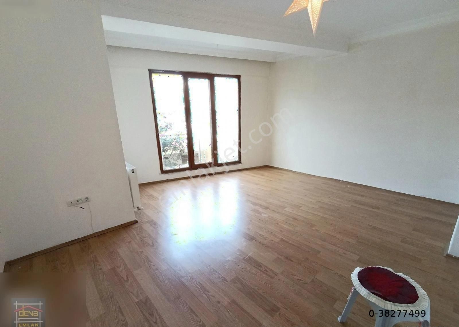 Üsküdar Valide-i Atik Kiralık Daire DEVADAN GENÇ BİNADA NUH KUYUSU CAD. YAKIN ASANSÖRLÜ 3+1 DAİRE