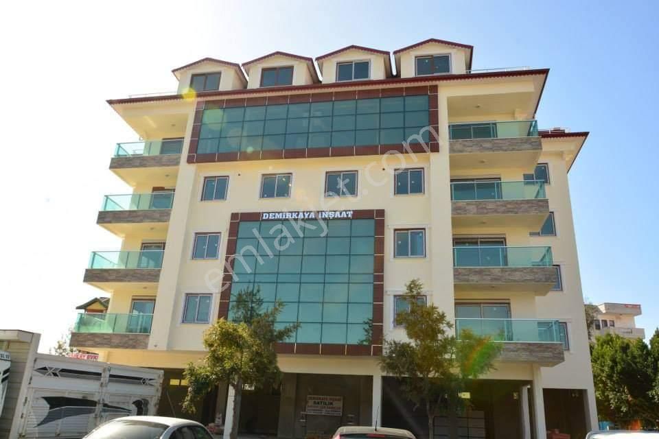 Alanya Konaklı Kiralık Ofis  Alanya Konaklı Mah.  Şehir merkezinde kiralık ofis 2+1 