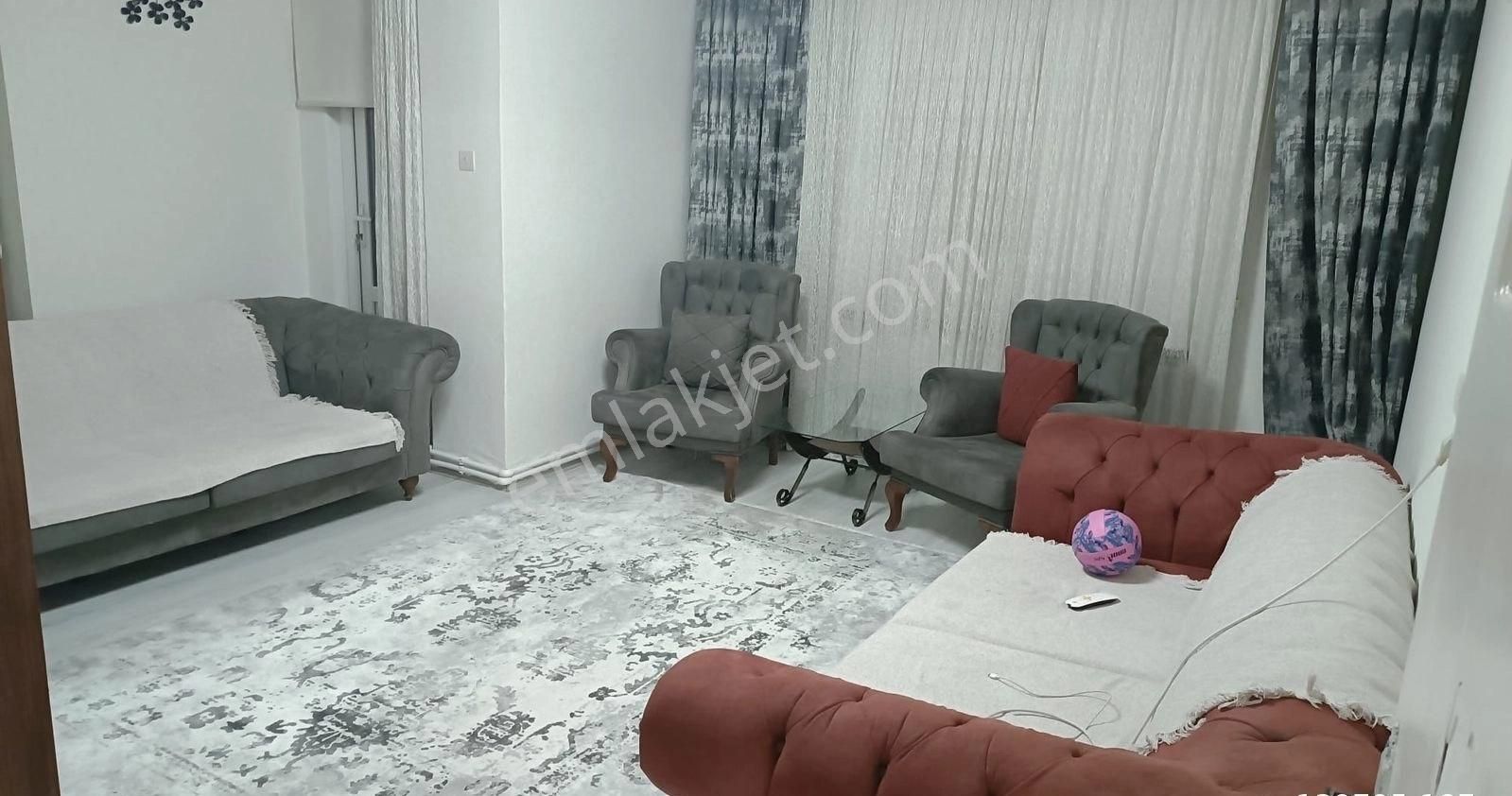 Uşak Merkez Kemalöz Satılık Daire UŞAK MERKEZ KEMALÖZ MAHALLESİ ŞEREF CADDESİ 3+1 DAİRE