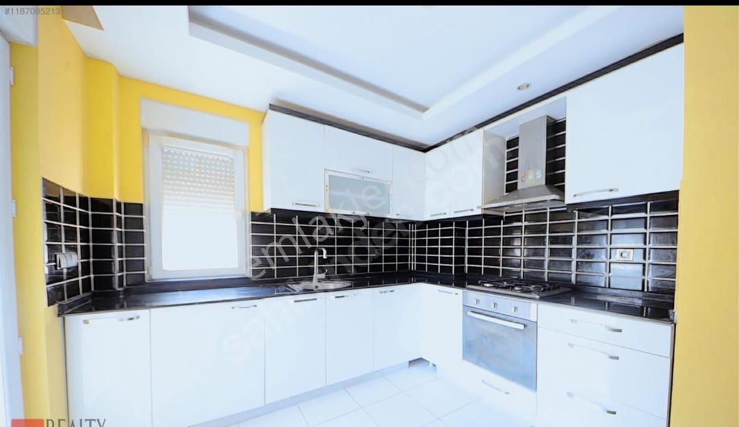 Konyaaltı Liman Kiralık Daire  ANTALYA KONYAALTI HURMA MAH. SİTE İÇİ ARA KAT KİRALIK 2+1 DAİRE