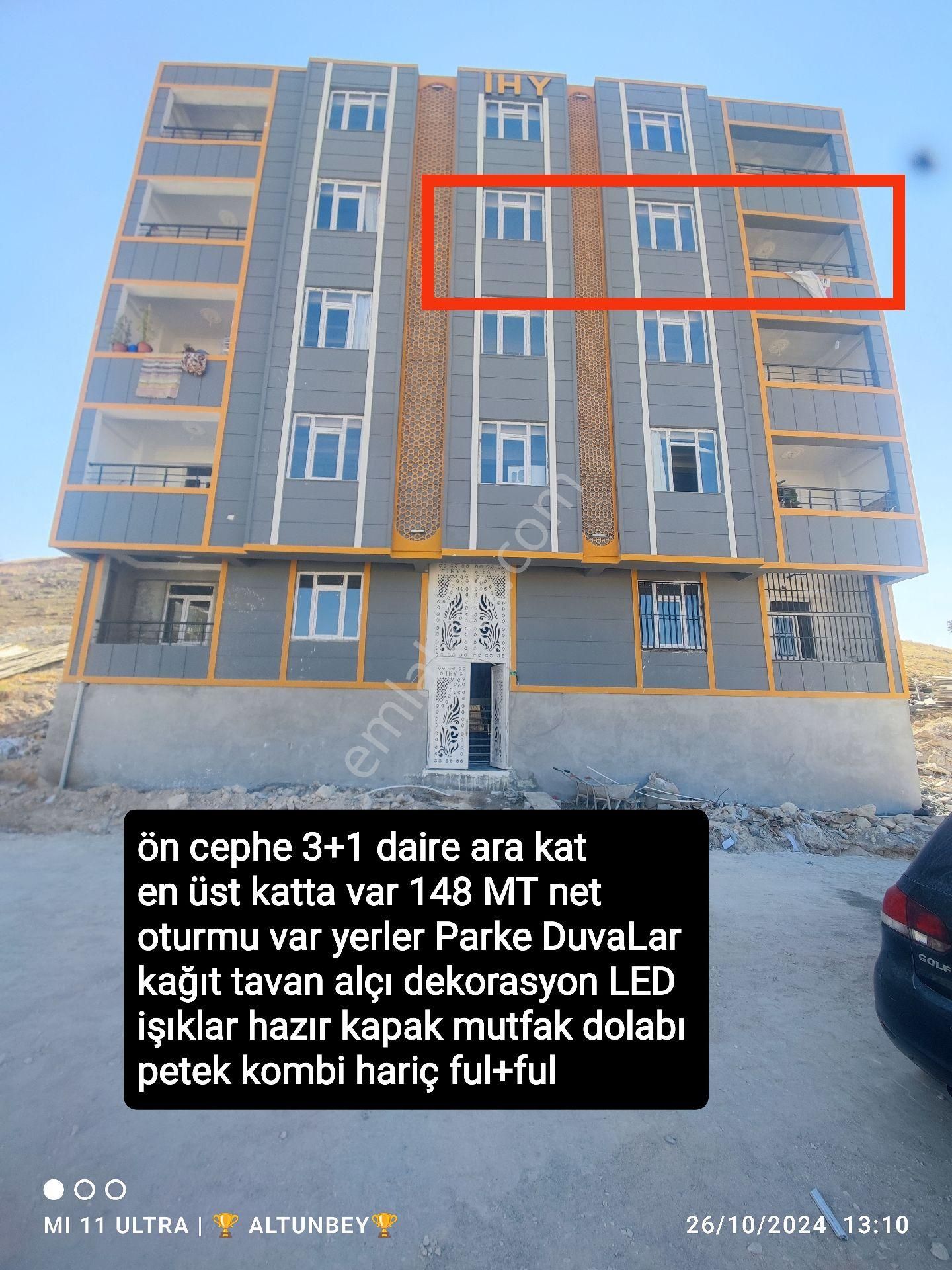 Haliliye Devteyşti Satılık Daire ara kat var en üst kat var yüksek giriş var 4 odalı 155 MT dairler geniş büyük ful paket 