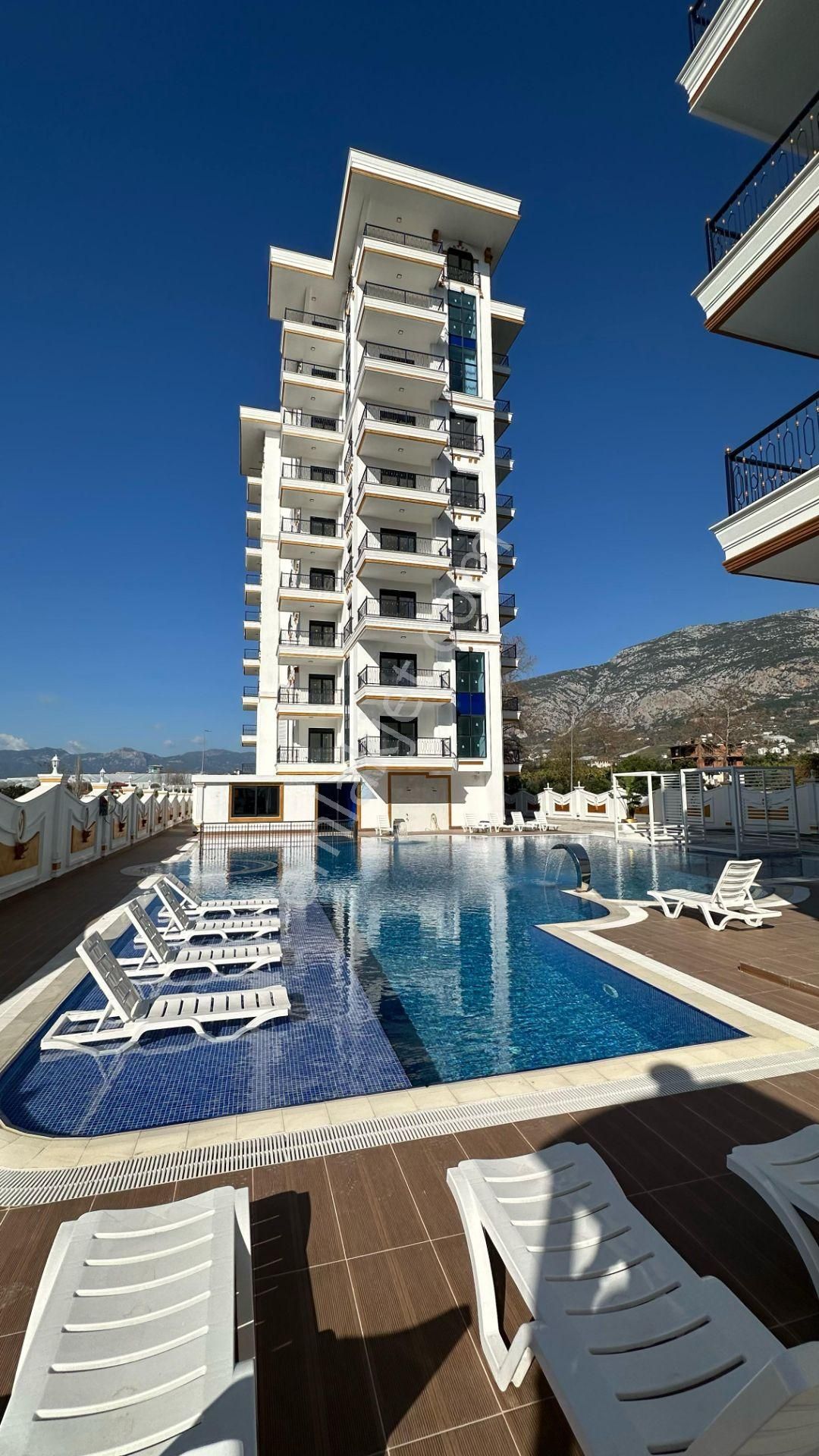 Mahmutlar / Alanya. Satılık 1+1 Daire. Yeni Binada