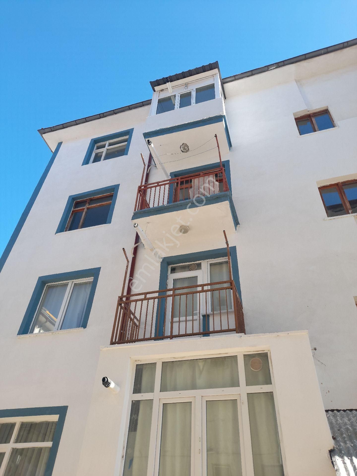 Beyşehir Beytepe Satılık Daire Satlık 2+1 Gürol Çevik Sitelerinde 4 Kat Daire