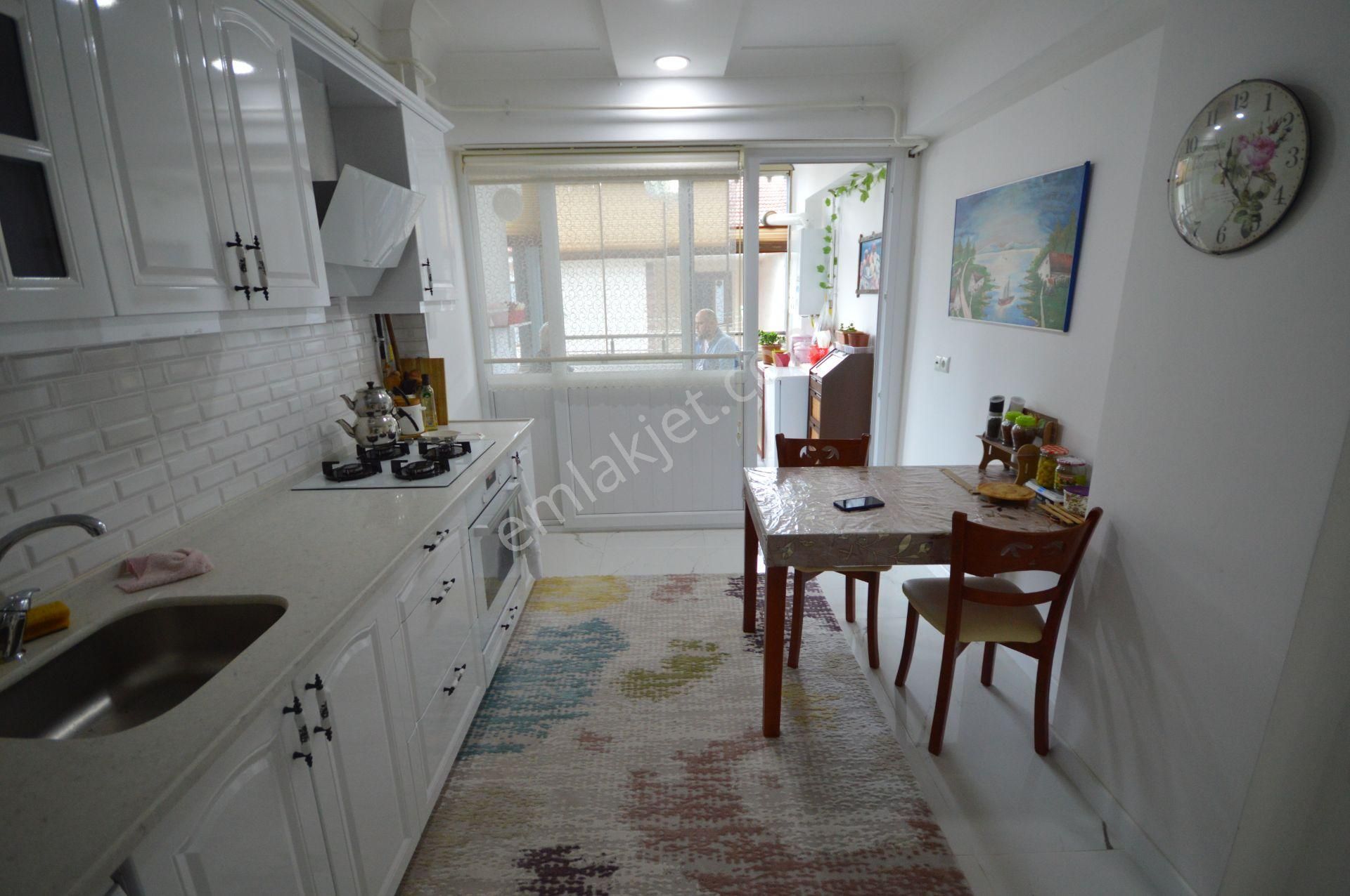 Karasu Yalı Satılık Daire YERDEN ISITMALI 3+1 ŞAHANE DAİRE